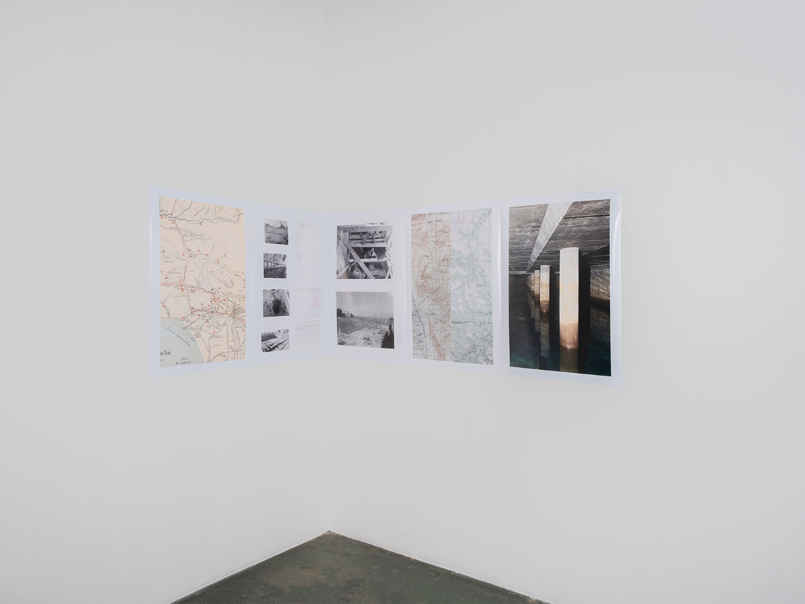 _023_Scacco-Debra_Laboratory-for-the-Future_Installation-View_Archives