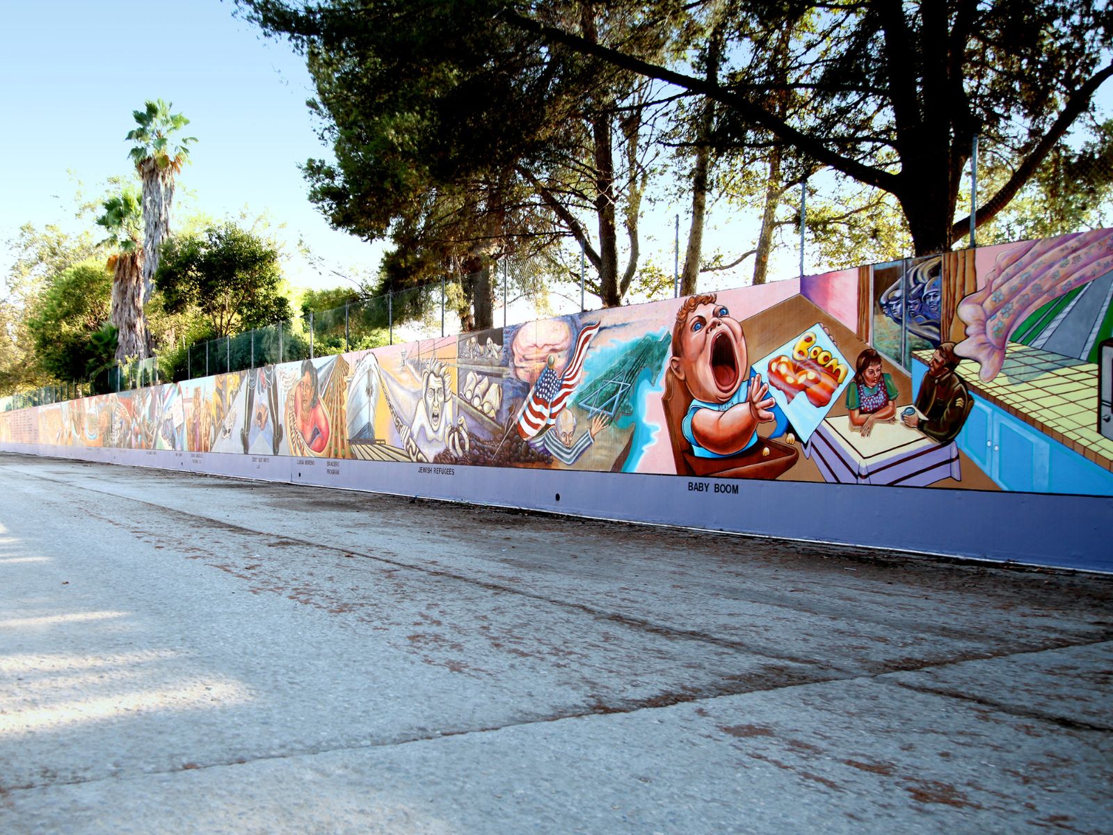 Jufith-F.Baca_Scacco-Debra_The-Great-Wall-of-Los-Angeles_Social-and-Public-Art-Resource-Center_2011